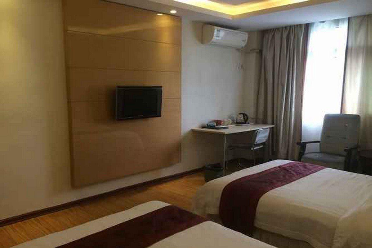 逸米酒店 -西村地铁站 Guangzhou Exteriör bild