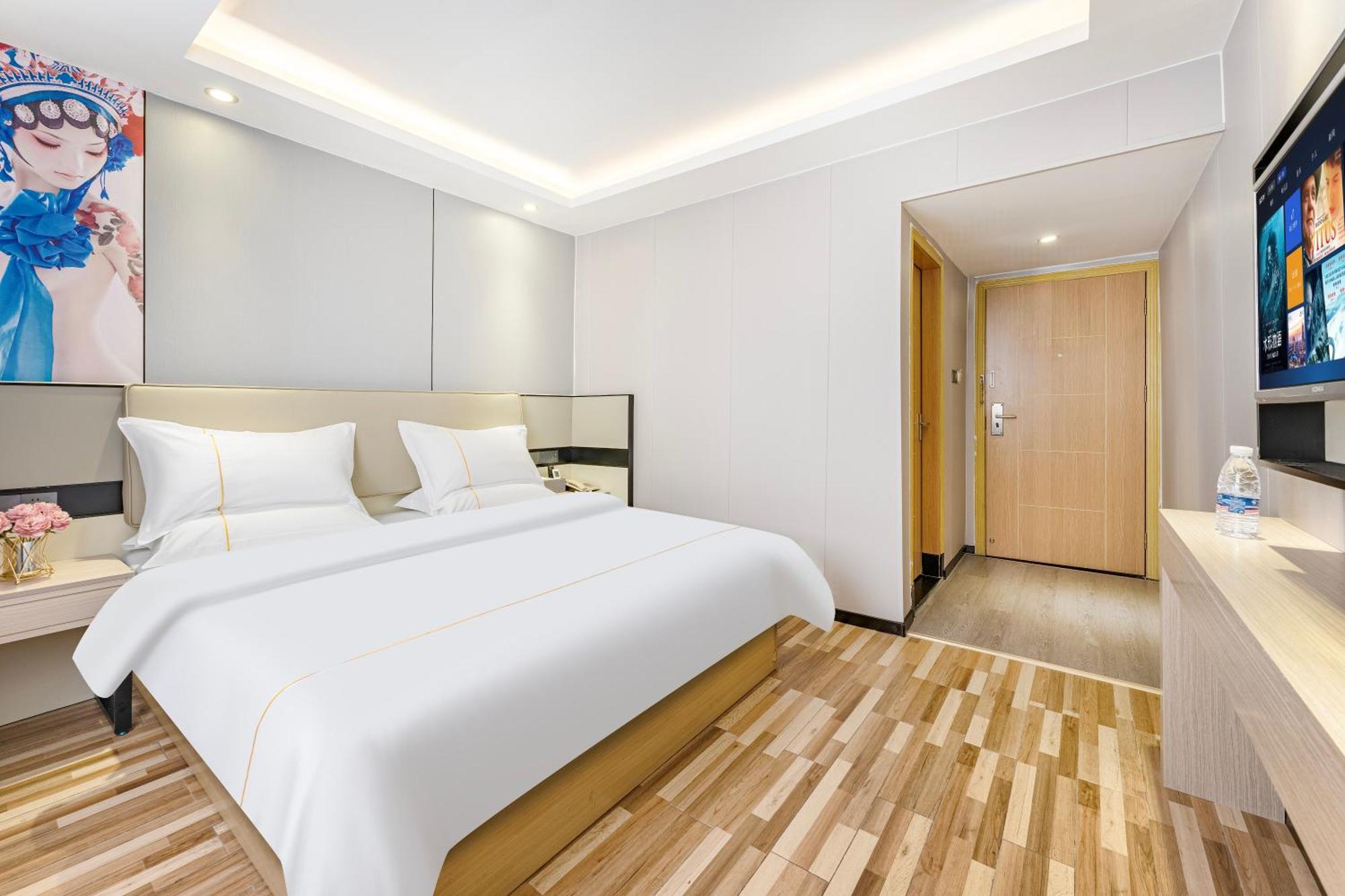 逸米酒店 -西村地铁站 Guangzhou Exteriör bild