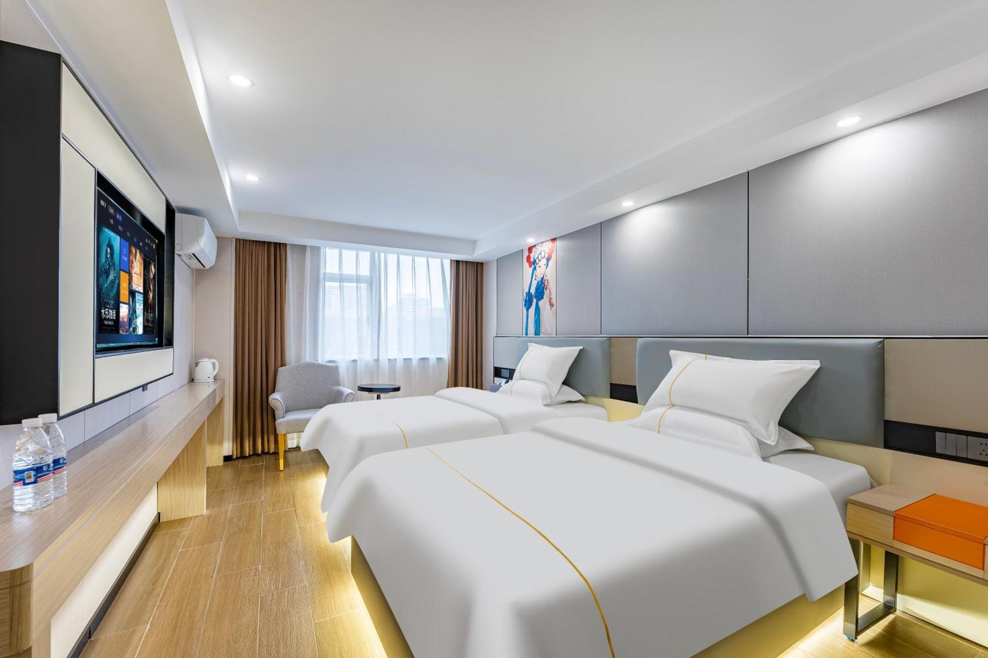 逸米酒店 -西村地铁站 Guangzhou Exteriör bild